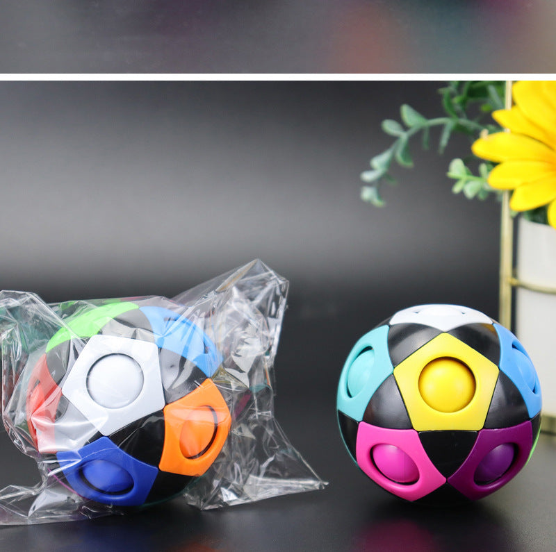 Cubo Mágico Bola Arco-Íris de Futebol Anti-Stress com 12 Furos - Brinquedo Intelectual